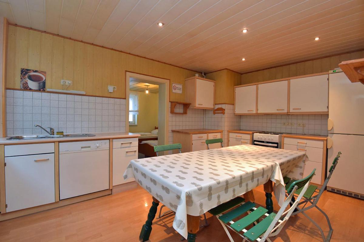 Monteurhaus-Arbeiterunterkunft Haus Markus Suhl Zewnętrze zdjęcie
